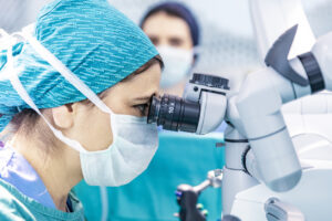 Cataract Surgeon