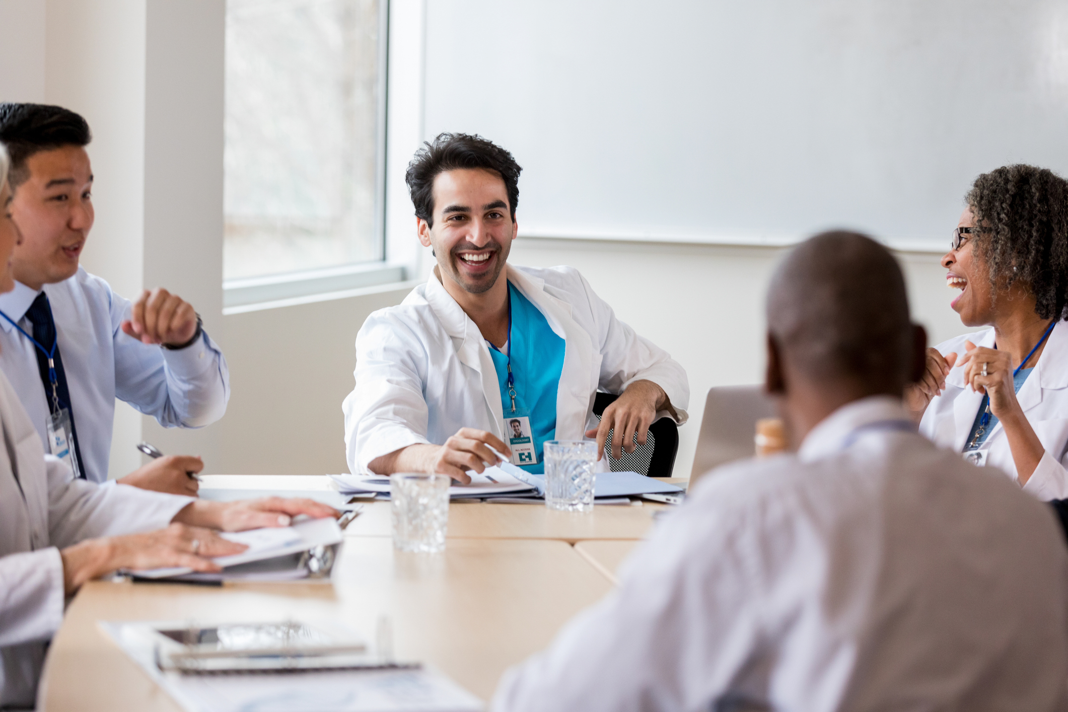Ophthalmologist interviewing for jobs