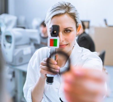 optometrists looking for jobs ojo